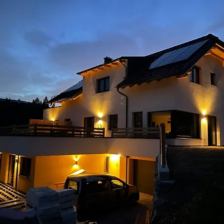 Apartment Hoehenweg & Ferienwohnung